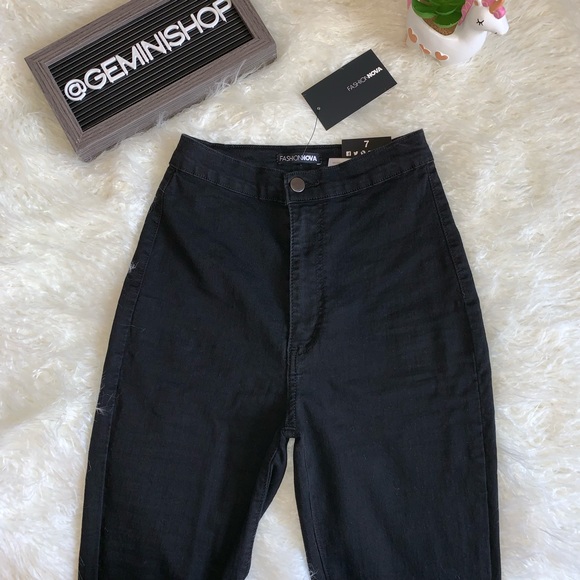 NWT {FASHION NOVA} Super High Waist Denim Skinnies - Picture 5 of 8